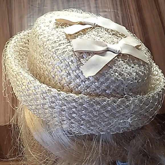 Vintage estate ladies straw hat main image 6
